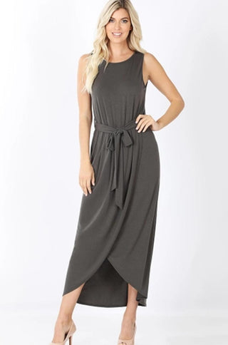 Flowy sleeveless midi-dress with a tulip hem and waist tie