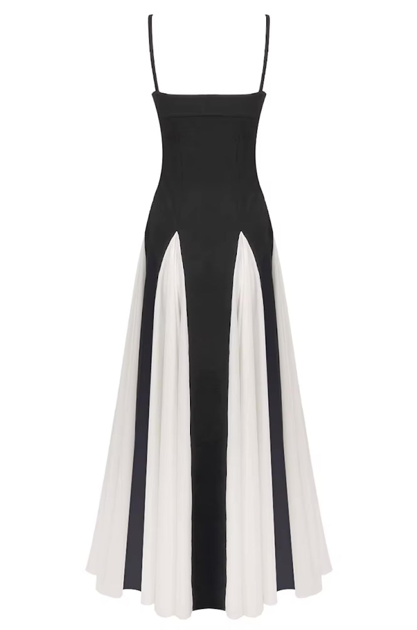 Pamela Black & White Paneled A-Line Maxi Dress Black / S Pamela Black & White Paneled A-Line Maxi Dress Black / S